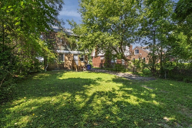 Building Photo - 15740 Stout St