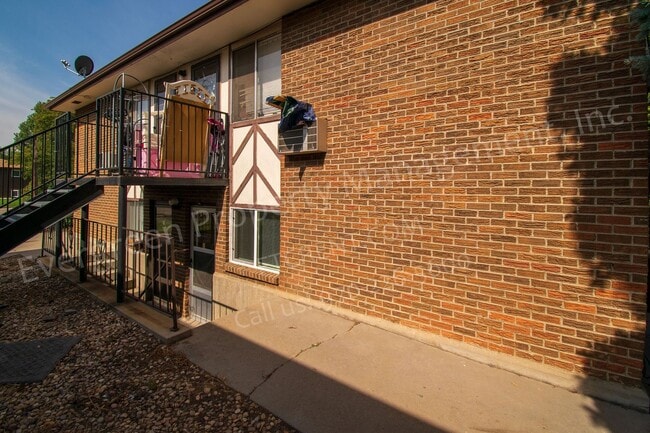 Building Photo - 2949 State Farm Rd