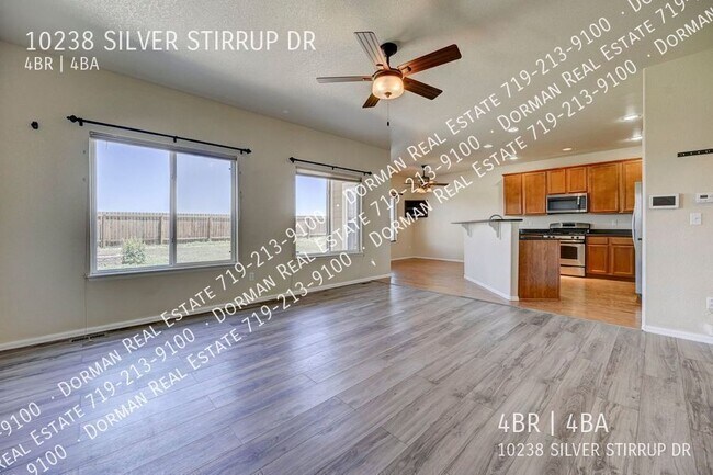 Building Photo - 10238 Silver Stirrup Dr