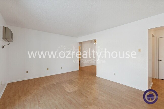 Building Photo - 2150 N McCord Rd