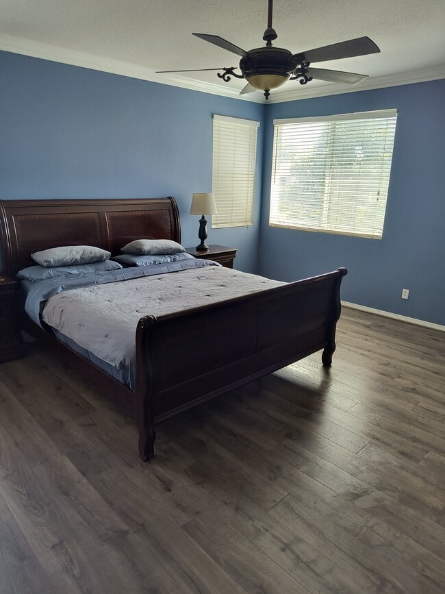 Building Photo - 6288 Susana St