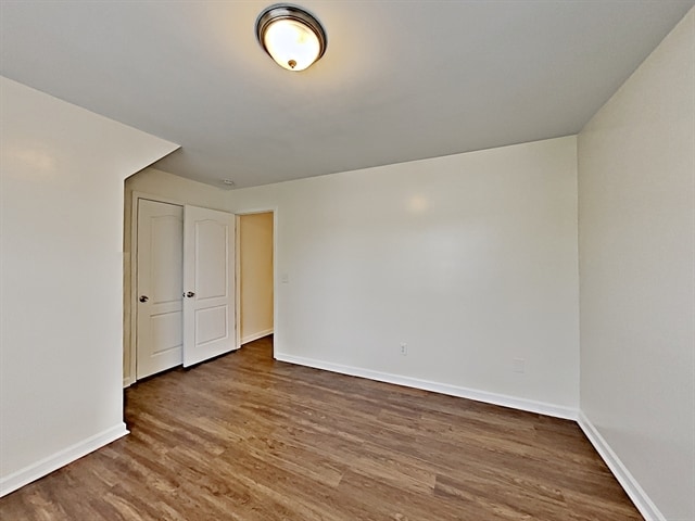 Building Photo - 447 Titans Cir