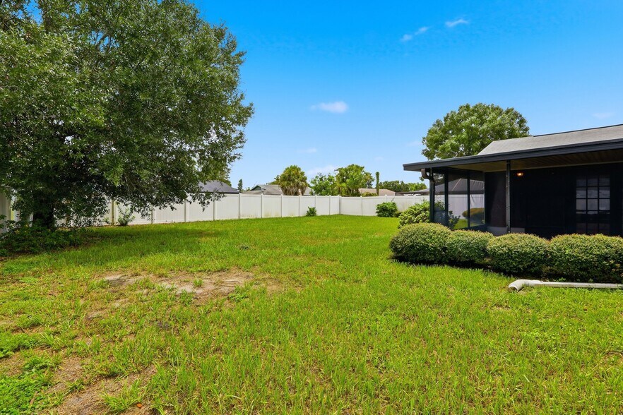 Building Photo - 14505 Farm Hills Pl