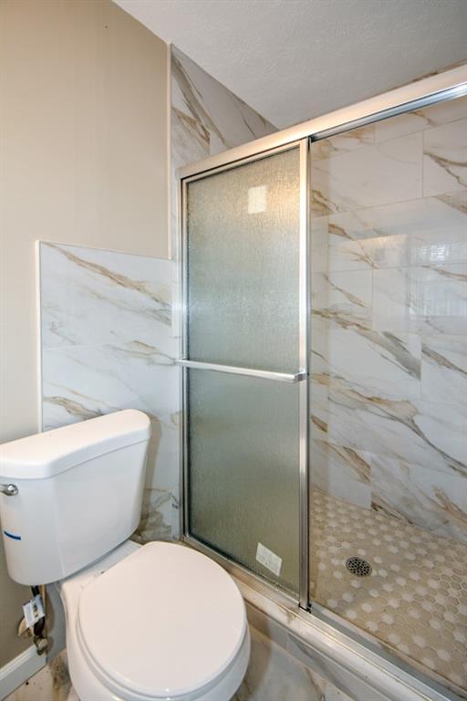 Building Photo - 1316 White Oak St SE