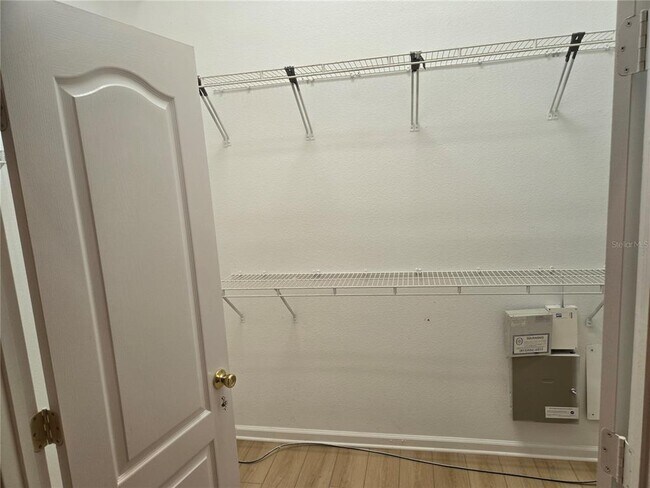 Building Photo - 1424 Wylie Ct