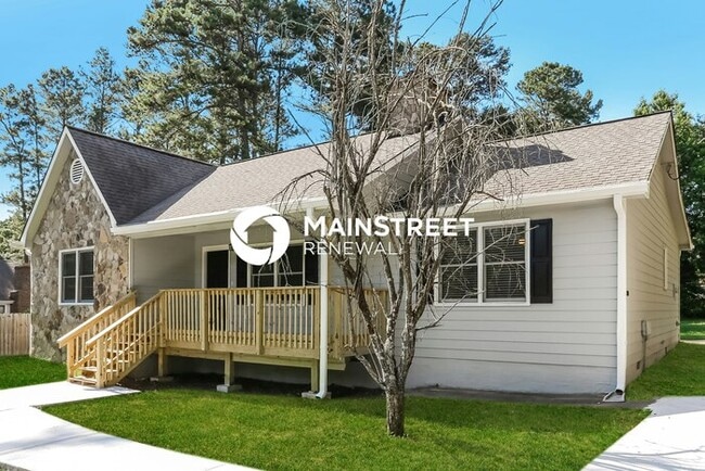 Building Photo - 3 Bedroom Pet-Friendly Home in DALLAS, GA with Main Street Renewal