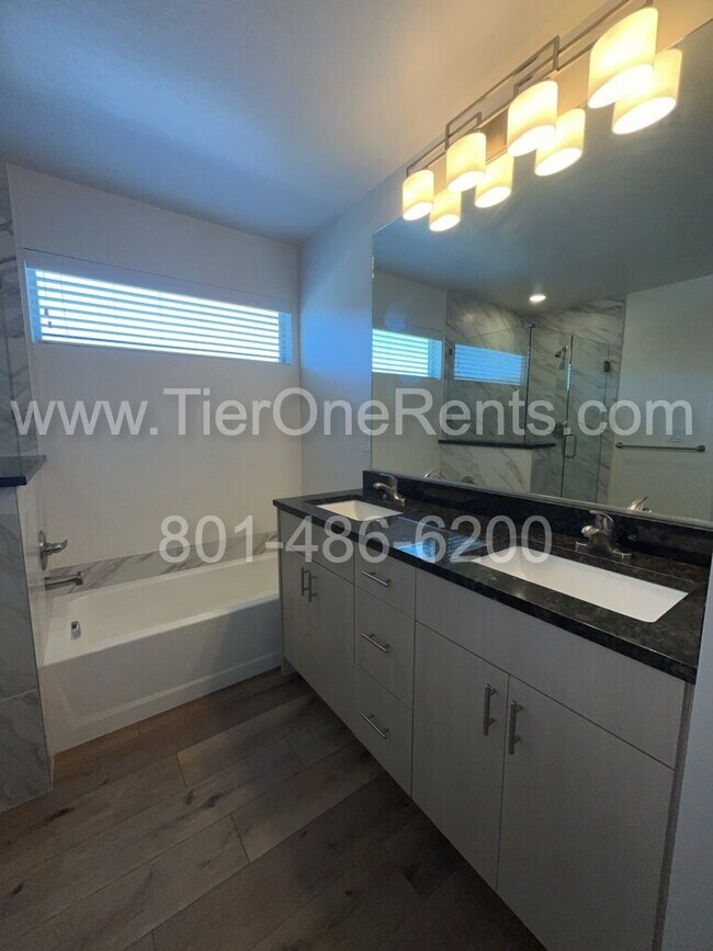 Building Photo - NO DEPOSIT option available for qualified ...