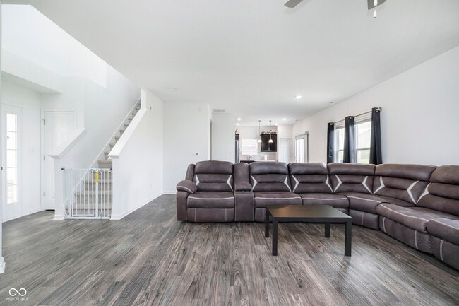 Building Photo - 5844 Cherrywood Ln