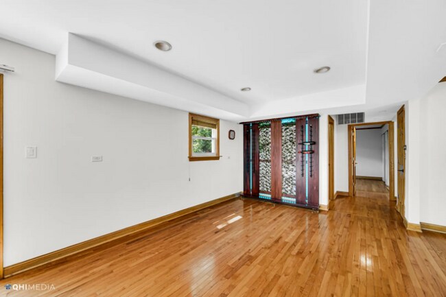 Building Photo - 1117 E Kitson Dr