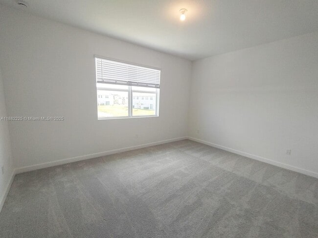 Building Photo - 519 Rivergrass St