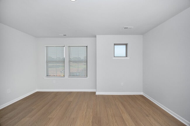 Building Photo - 149 Wolfe Ln