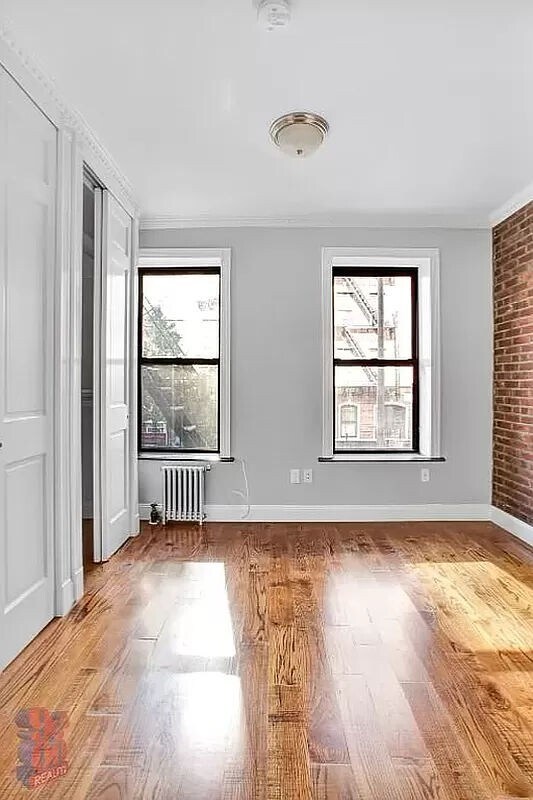Building Photo - East 1st Street