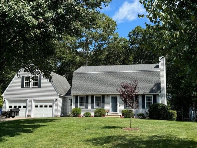 Primary Photo - 8 Healey Brook Dr