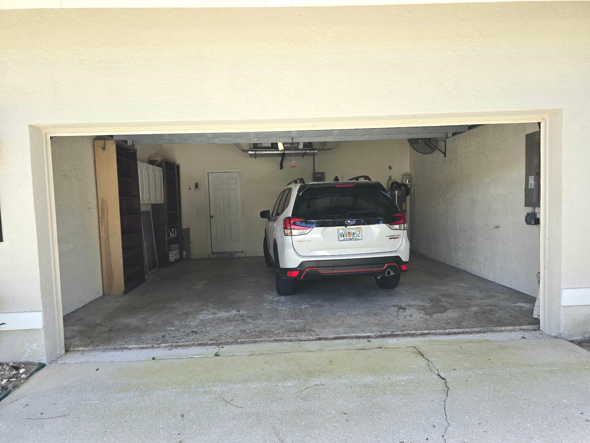 oversized two car garage - 2063 Imperial Cir