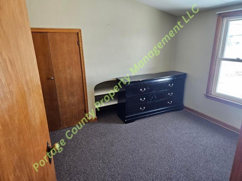 Building Photo - 200 S Pacific St