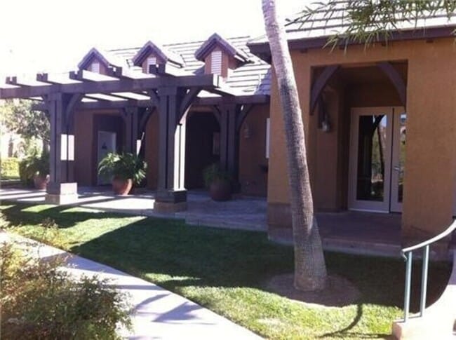 Building Photo - 28440 Mirabelle Ln
