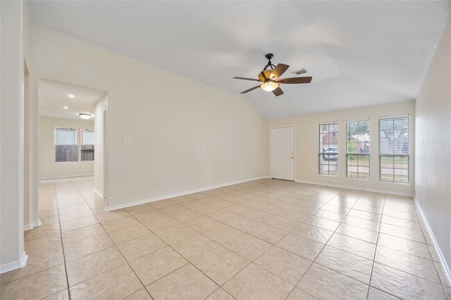 Building Photo - 19551 Dawn Canyon Rd