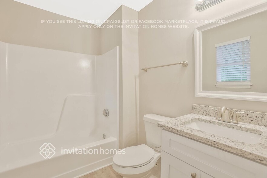 Building Photo - 6056 Dana Dr NW
