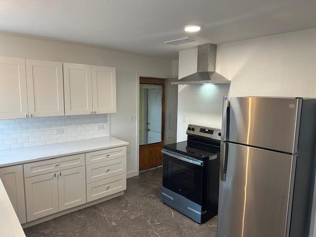 Kitchen entry door - 16715 SE Evergreen Ln