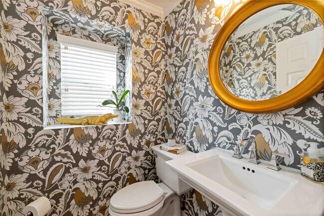 Building Photo - 9040 White Sage Loop