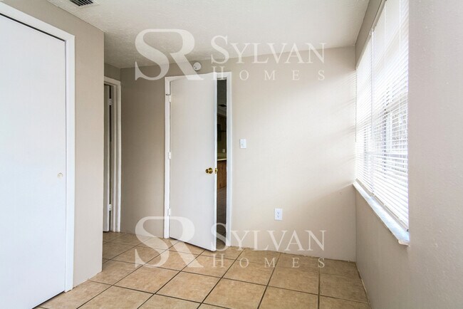 Building Photo - The Lifestyle You Deserve.