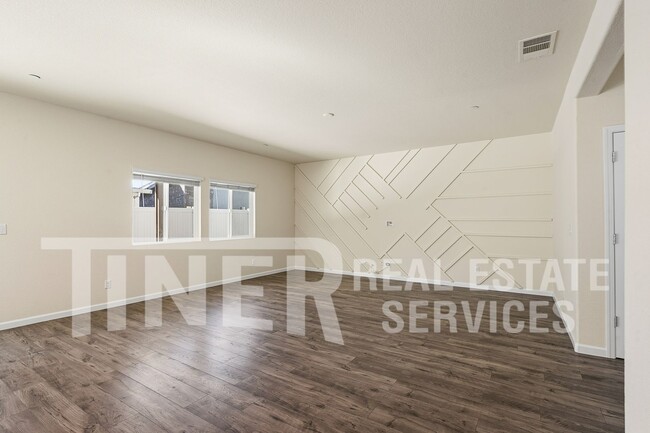 Building Photo - 22 Tulip Ridge Ct.