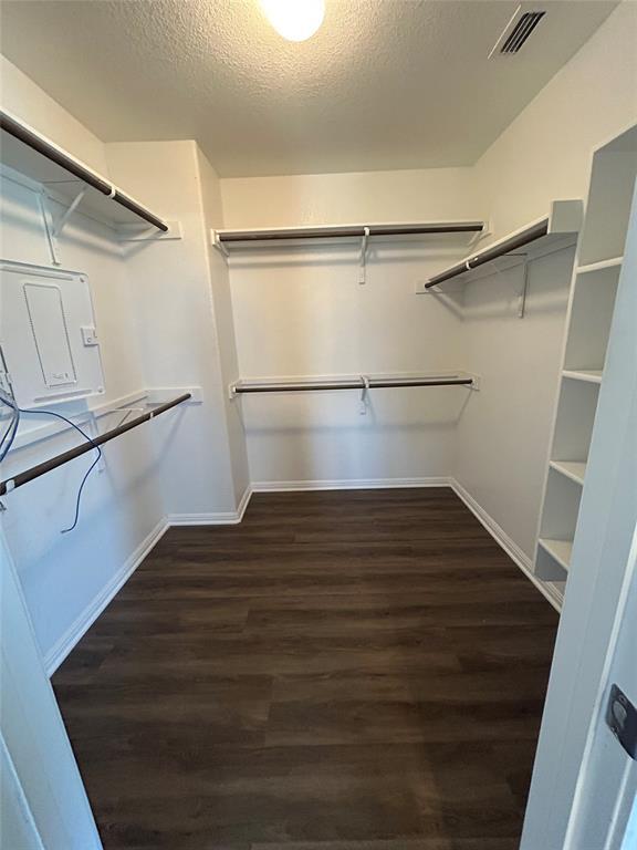 Building Photo - 343 Silver Glen Dr