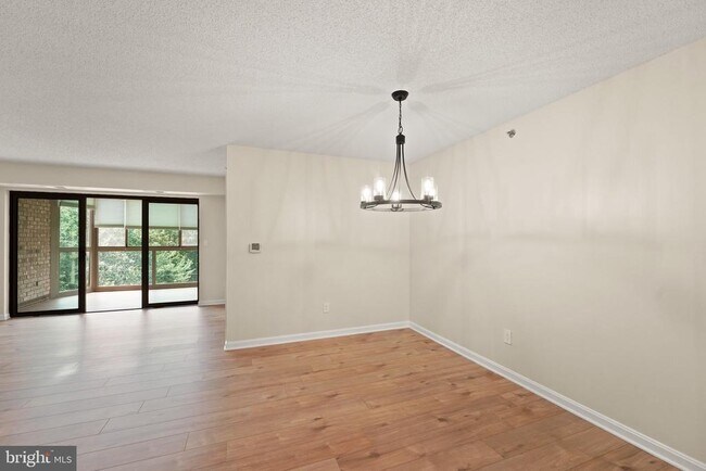 Building Photo - 19385 Cypress Ridge Terrace