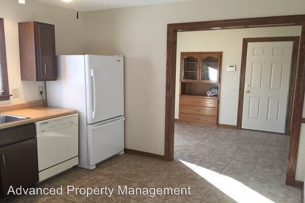 Building Photo - 3 br, 2.5 bath House - 3213 Gary Ave.