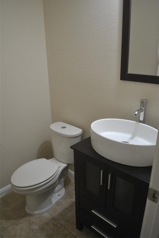 Building Photo - 18115 Fernwood Bend Dr