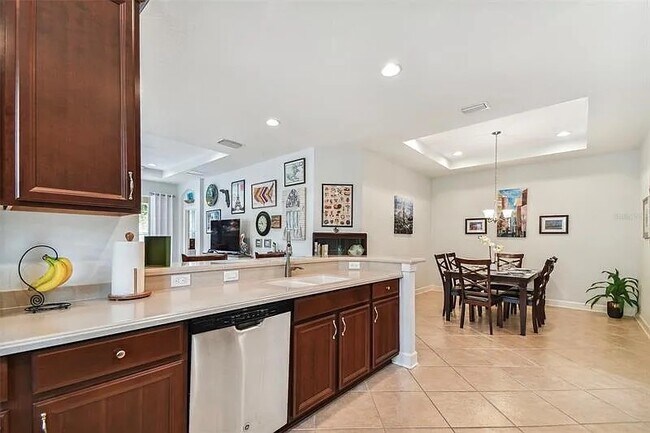 Building Photo - 2585 Cortenova Ct