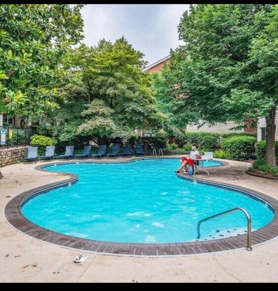 Building Photo - 3313 Wyndham Cir