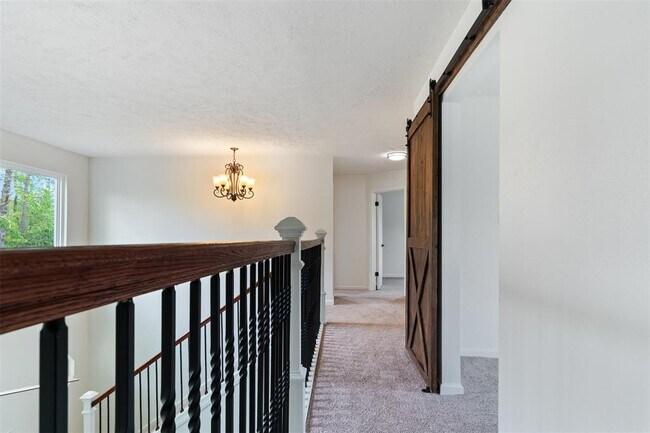 Building Photo - 17926 Country Pl Dr