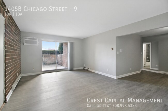 Building Photo - 1411 E Chicago St