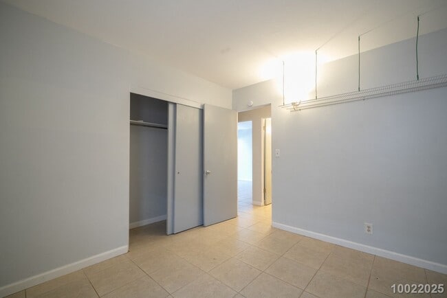 Building Photo - $3300 / 4 Bed /2 Bath / 2 Parking IN PEARL...