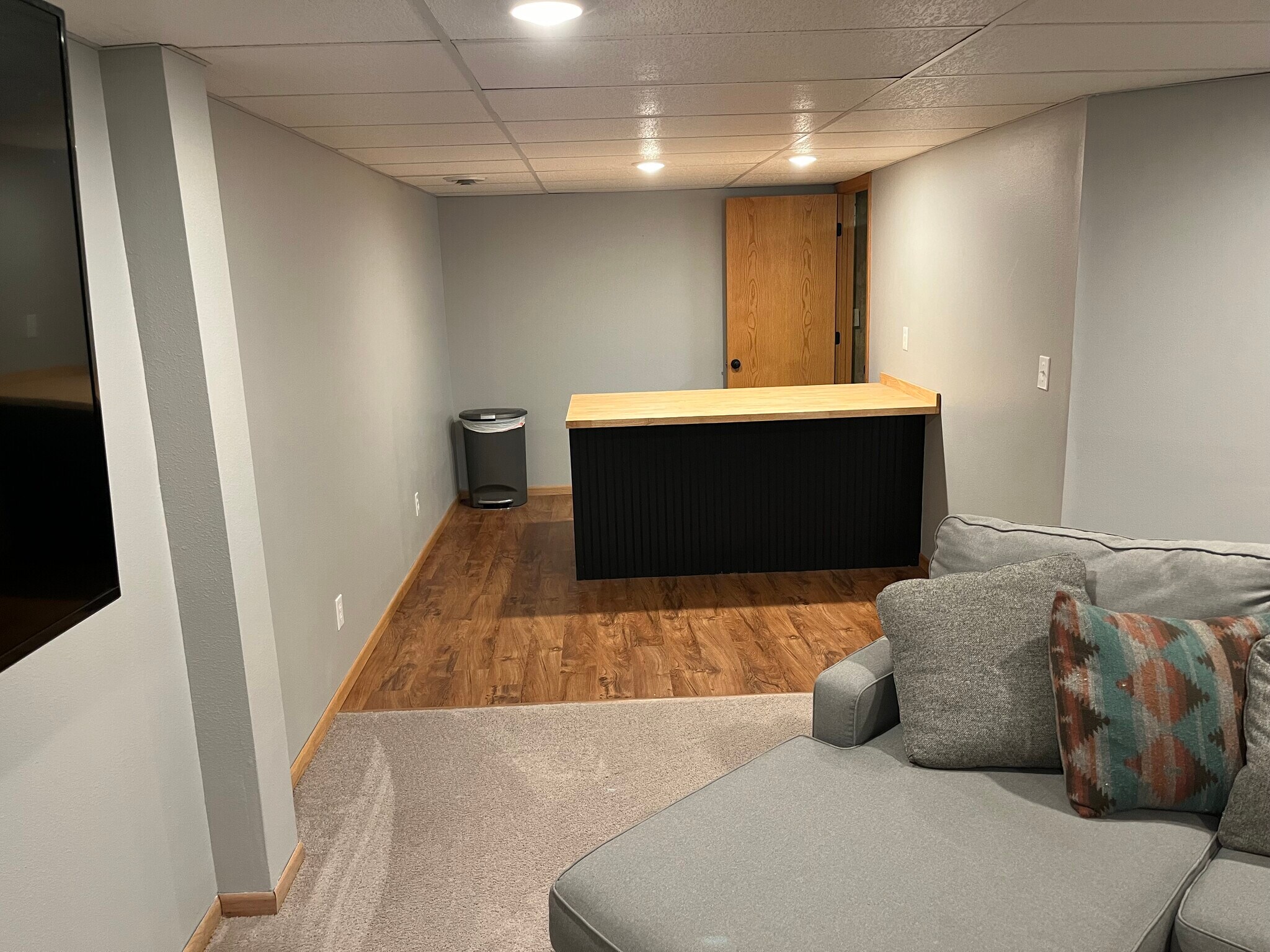 Building Photo - 1909 Holiday Rd