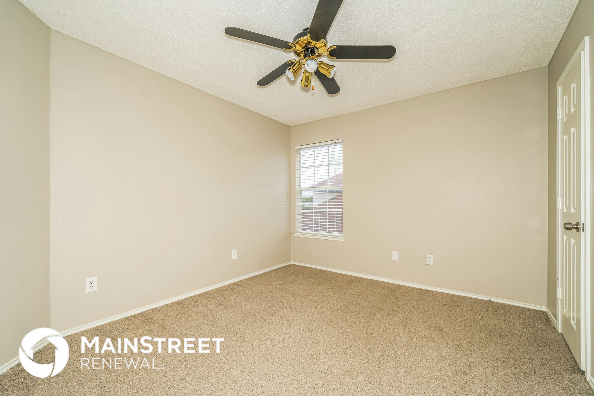 Building Photo - 7501 Meadow Creek Dr