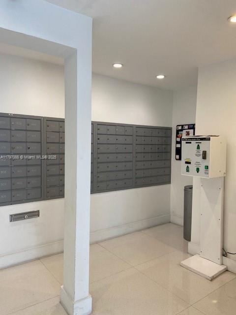 Building Photo - 6450 Collins Ave