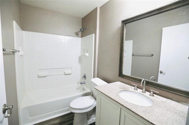 Building Photo - 5621 Abby Ann Ln