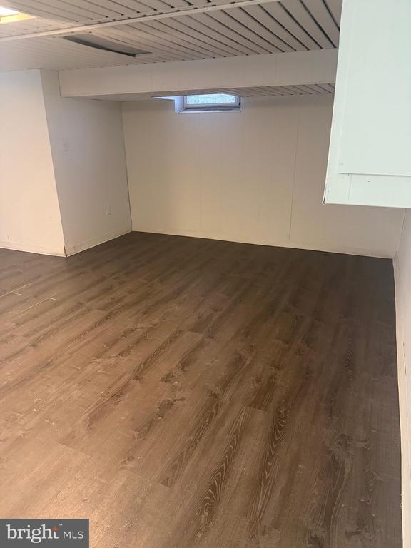 Building Photo - 304 High St