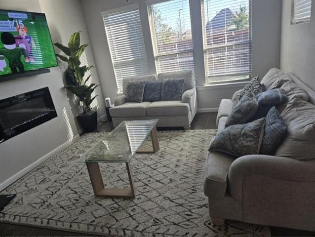 Building Photo - 160 Arrow Wood Rd