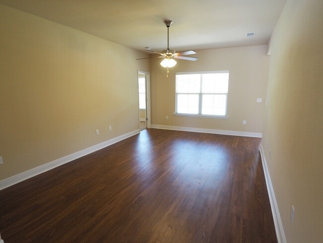 Building Photo - Cozy home in Copperwood Subdivision!