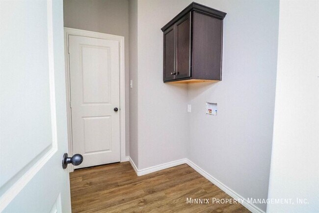 Building Photo - 2525 137th St