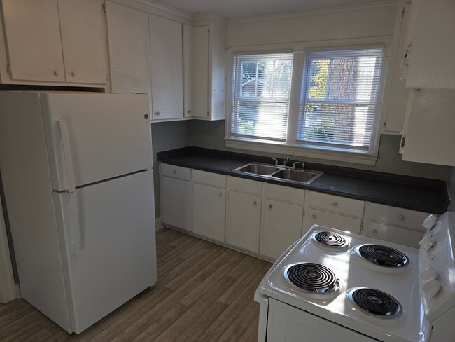 Building Photo - ORANGEBURG