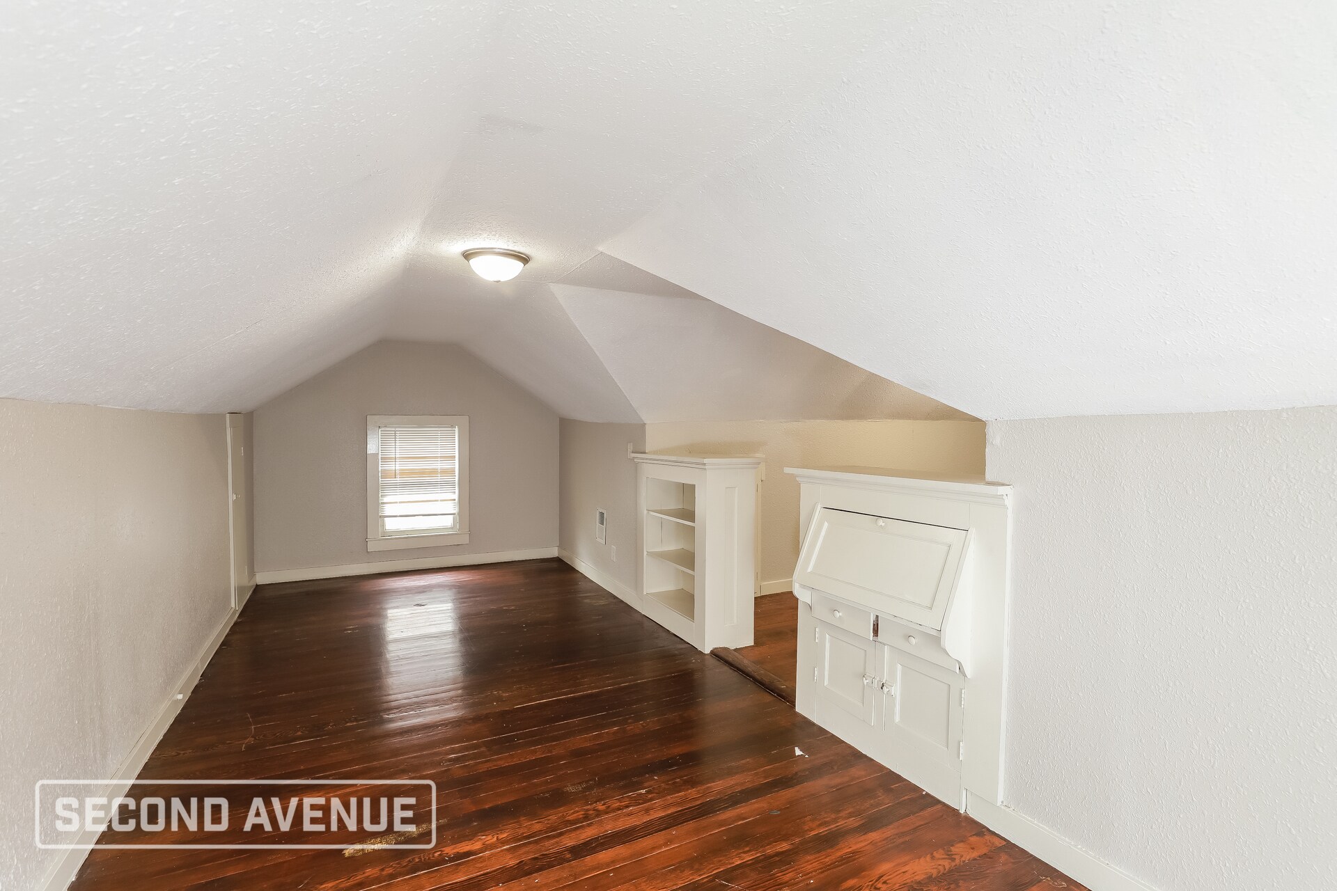 Building Photo - 4017 S Benton Ave