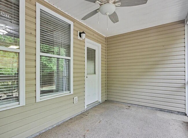 Building Photo - 113 Olde Towne Way