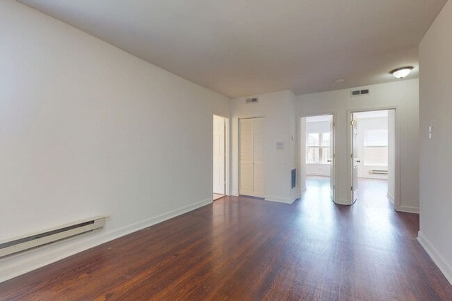 Floorplan - 5222-38 S. Drexel Avenue