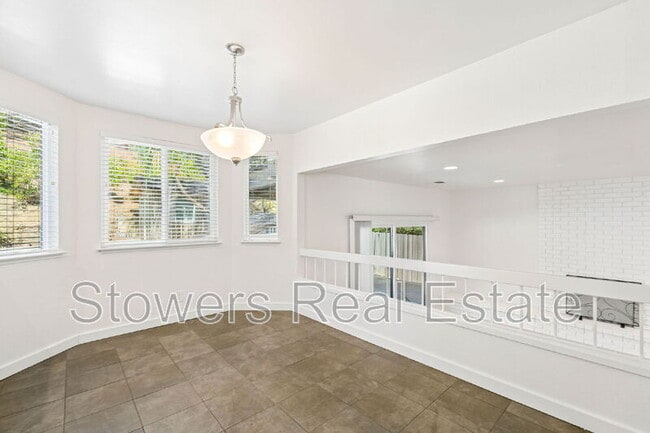 Building Photo - 963 Morello Ave