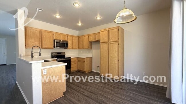 Building Photo - 13173 Cucamonga Ct