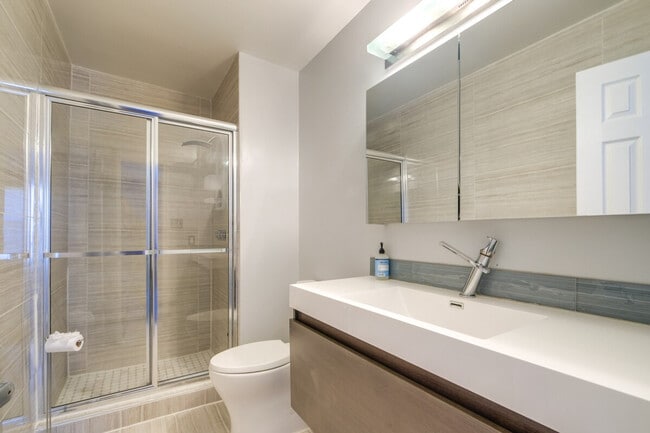 Building Photo - 3 Joyceton Terrace